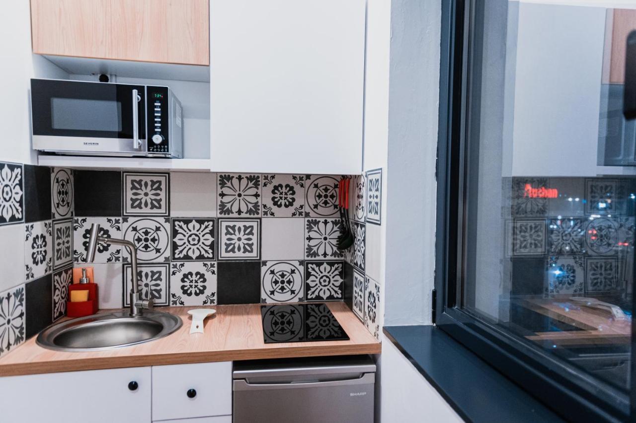 קריובה Puzzle Apartaments&Studios מראה חיצוני תמונה